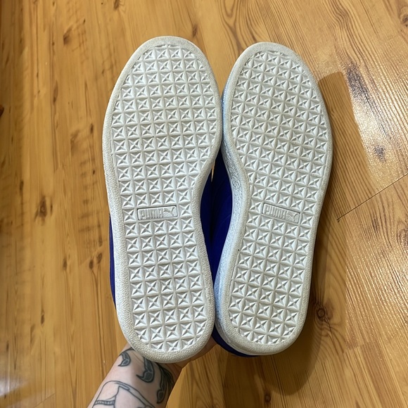Puma Suede Blue Sneakers - Picture 3 of 4